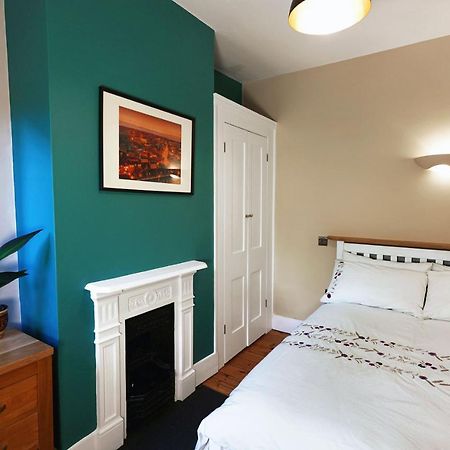 Tastefully Decorated 1-Bed With Free Parking - At Hem Winchester Exterior foto