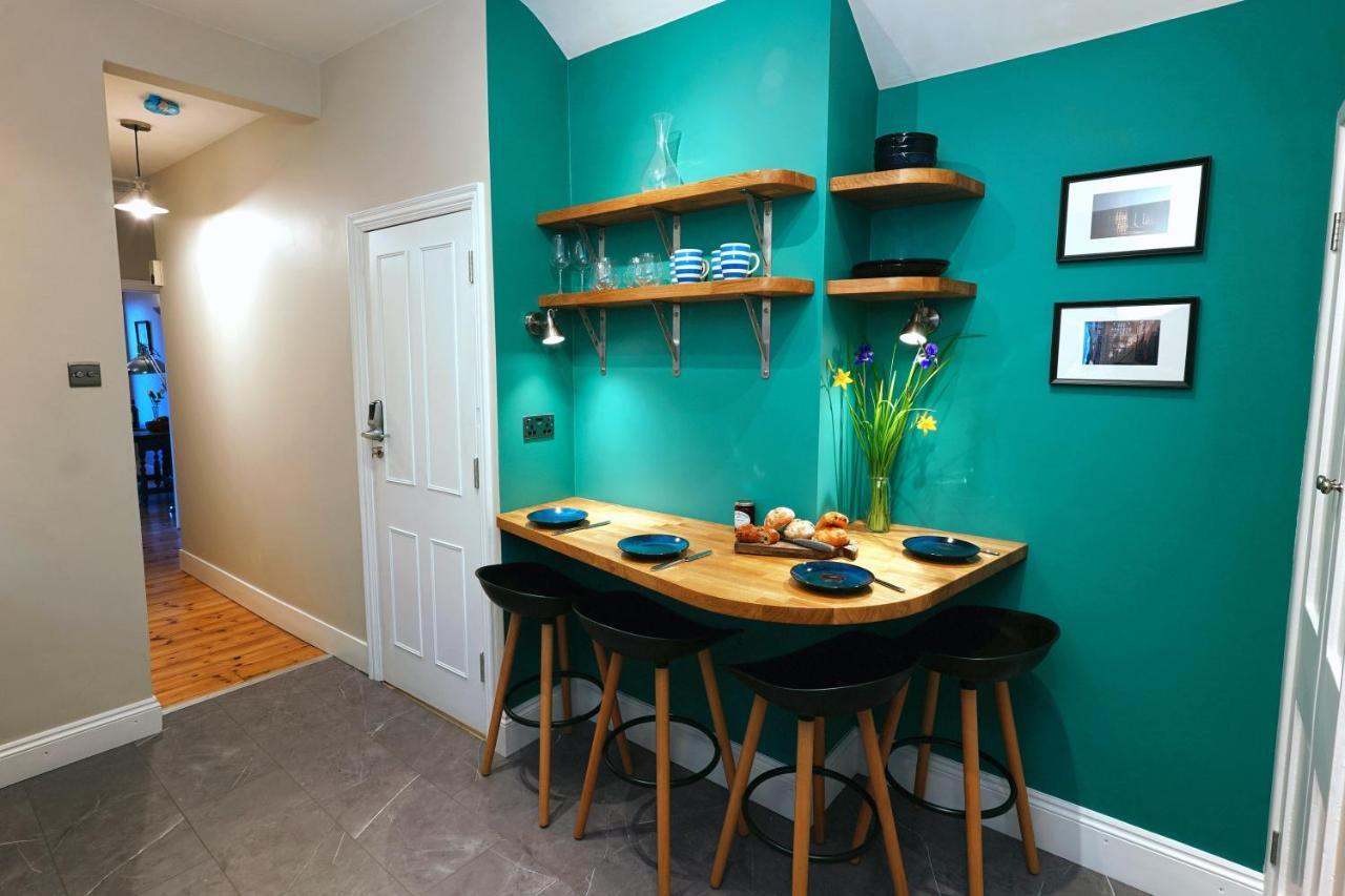 Tastefully Decorated 1-Bed With Free Parking - At Hem Winchester Exterior foto